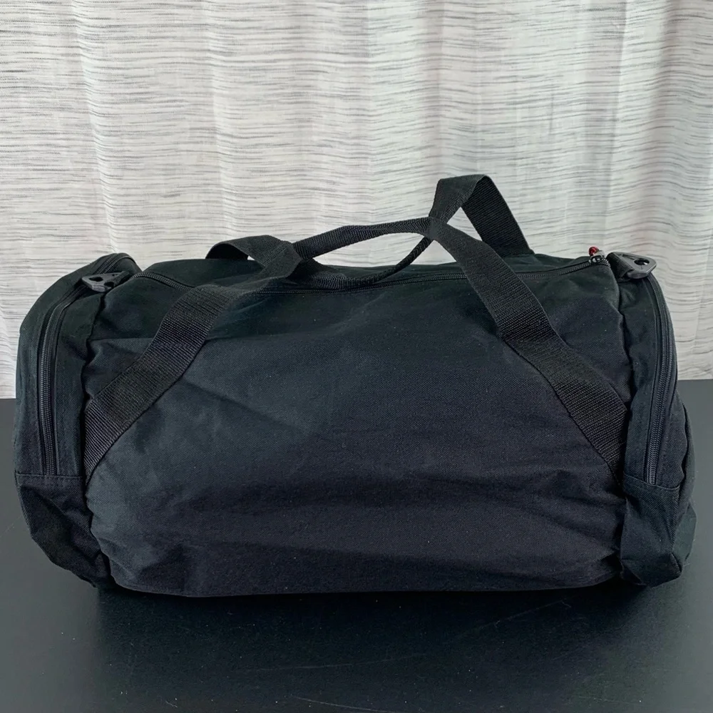 Leed’s Black Men's Duffle Bag